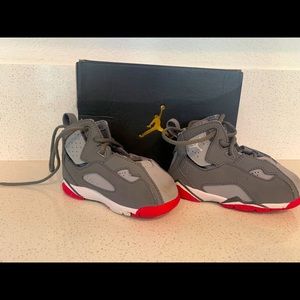 Size 6 C - Jordan True Flight Cool Grey/pink Wolf Grey